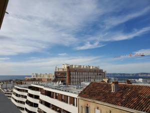 Appartements Appartement cosy balcon vue degagee au coeur de Marseille - Joliette : photos des chambres