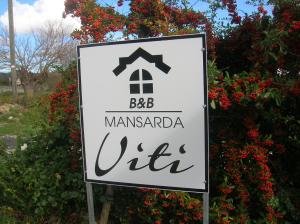 MANSARDA VITI - Sguardo su Frontone -