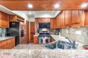 Mountain Village Dream