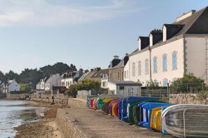 Maisons de vacances Belle maison traditionnelle bretonne : photos des chambres