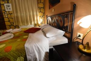 XENIOS ZEYS (ΞΕΝΙΟΣ ΖΕΥΣ)