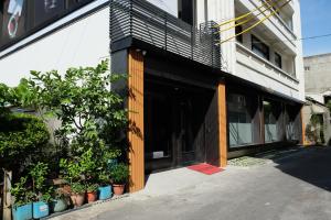 Gh House