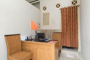 RedDoorz Syariah near Watervang Lubuk Linggau 2