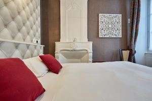 Hotels Hotel Saint Etienne : photos des chambres