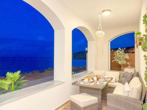 Six-Bedroom Villa  room in Villa Sky
