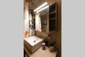 Summer Home: Sun and Beach in a Prime Location