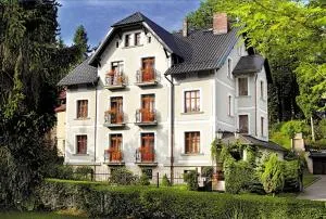 Rajski Dom - Krzyżanów