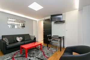 Sourdiere Louvre Vendome with AC