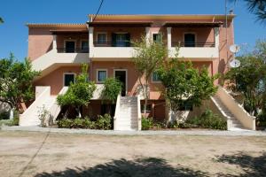 Helena Apartments & Villas Corfu Greece