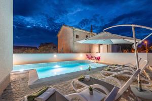 Star 2 modern & centrally ap for 6