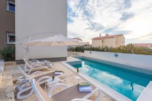 Star 3 modern & centrally ap fo 4