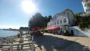 Fährblick - Pension direkt am Wasser - Ломе