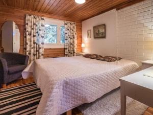 Holiday Home Lohjanherra by Interhome