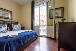 RamblasRentals Design Renovated Apartment AC Balcony10m Ramblas - Parking - Wifi