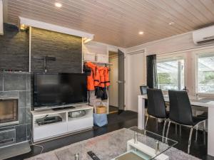 Holiday Home Koskiharju by Interhome