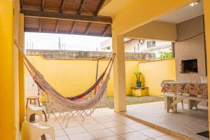 Casa 100m da praia, 10 pessoas, 3 quartos