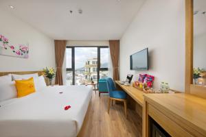 Cordial Beach Hotel Da Nang
