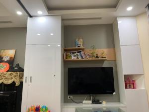 Angela House- Royal City Apartment