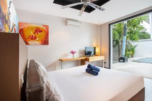 Chic Villa Kloua with Private Pool, 3BR, Close to BCIS