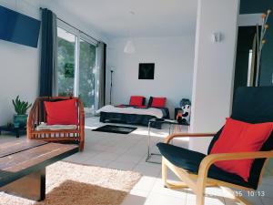 STUDIO POSEIDONIA apartment 75sqm CORINTH CANAL