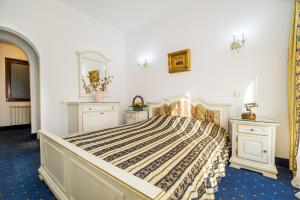 Hotel Carpati Imparatul Romanilor