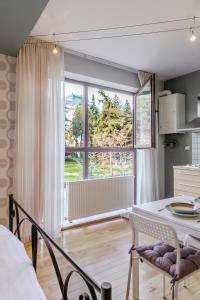 Nostalgia Central Studio II