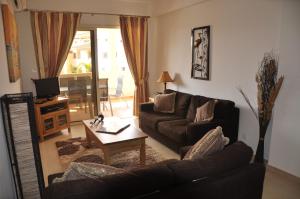 2 Bed, 2 Bath Apartment In Mandria