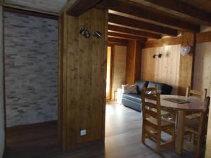 Appartements Chalet l'aubepine residence B&B : photos des chambres