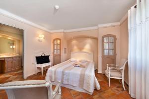 Hotels Bastide Saint Antoine - Relais & Chateaux : Chambre Double ou Lits Jumeaux Classique