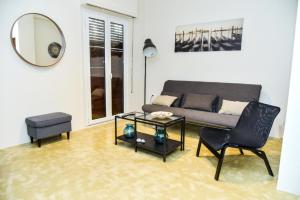 Central apartment at Echarxia 2 beds for 5 pers by MPS