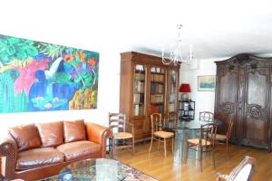 Beautiful Authentic Apt Near Bastille