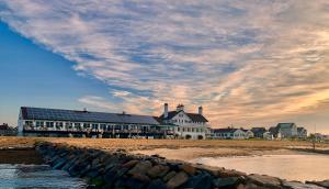 Lighthouse Inn Cape Cod