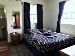 Miller's Guest House - Crown Point