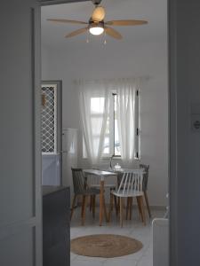 Galini Rooms & Apartments Syros Greece