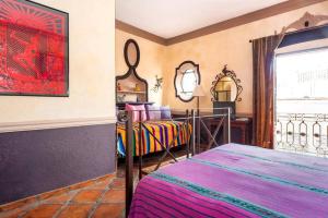 Great 2 Bedroom apt @ the middle of everything