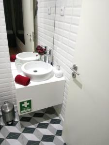 Santa Catarina Patio Apartment - with washer machine