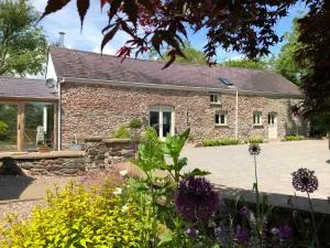 Dan y Graig Barn, Carmarthen - Llangain