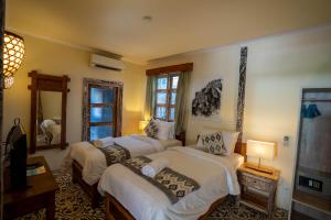 Scallywags Joglo Villa