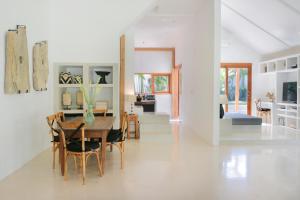 Amazing 3 Bedrooms Villa Canggu