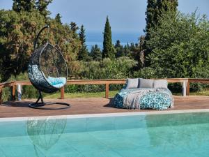 Villa Castelletto heated pool jacuzzi