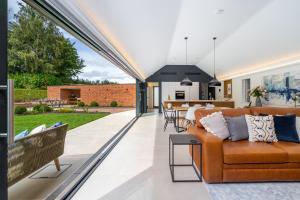 The Barn : Luxury Indoor/Outdoor Countryside Bliss