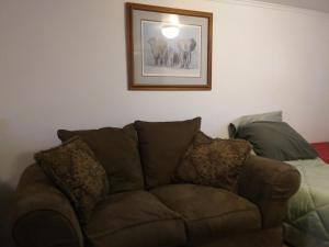 Cozy and Comfortable Powell Apartment