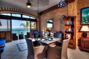 Vallarta Shores Beach Hotel