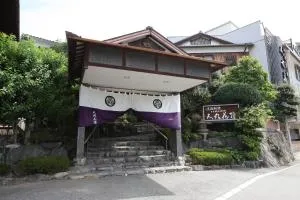 人丸花壇 (Hitomaru Kadan)