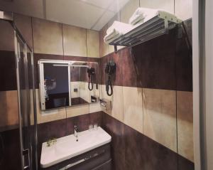 Logis Hotel Des Bains