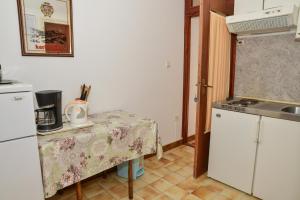 Apartments Sestan