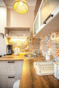 Beautiful Tbilisi on Meskhishvili Turn