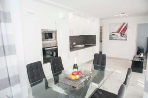 Playa de Las Americas Luxury Home