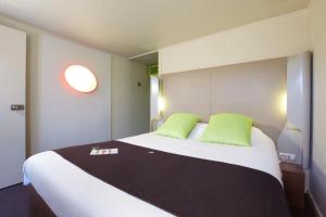 Hotels Campanile Meaux : photos des chambres