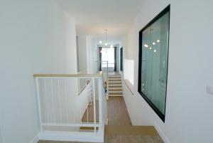 Happy Family Villa - 6 bedrooms Phuket Private Pool Villa 300 meters to the sea